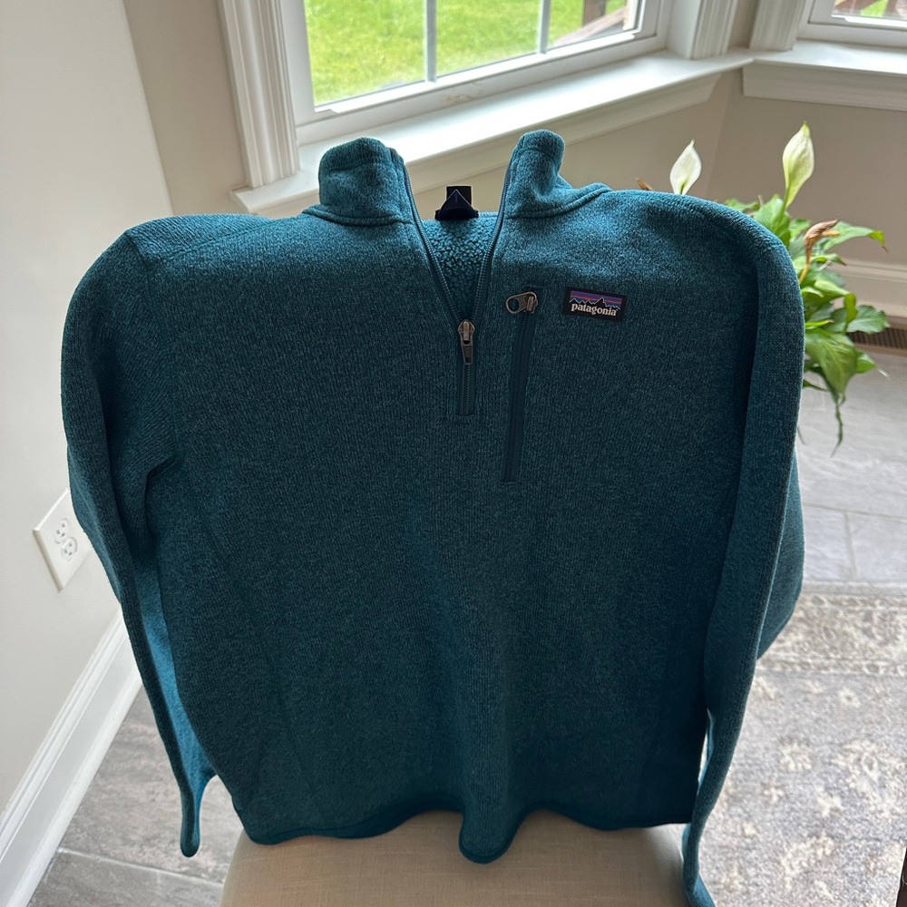 Patagonia Blue Zip Up Sweater with Ribbed Cuffs